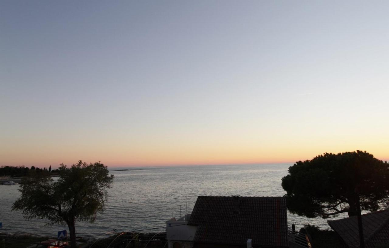 Apartments Zambratija With Sea View Екстер'єр фото